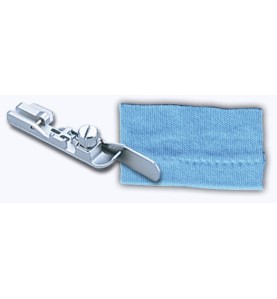 Pied point invisible pour aiguille de droite surjeteuses JUKI réf A...