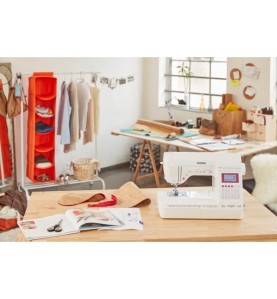 Machine à coudre BROTHER INNOVIS F400 + Table d'extension WT14 offerte