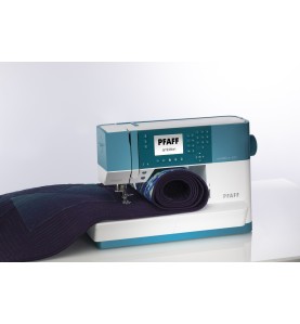 Machine à coudre PFAFF AMBITION 620 - 2 % de remise