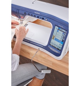 Machine à coudre et à broder BROTHER INNOVIS V5 LE + coffret de fil...