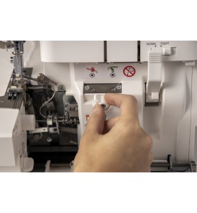 Surjeteuse PFAFF ADMIRE AIR 5000 - 2 % de remise