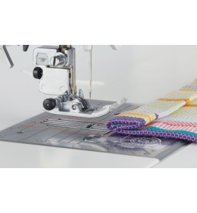 Machine à coudre JUKI HZL-UX8-S