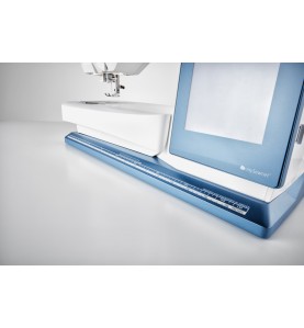 Machine à coudre et à broder HUSQVARNA DESIGNER SAPPHIRE 85