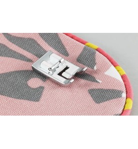 Pied double passepoil zigzag BROTHER F067