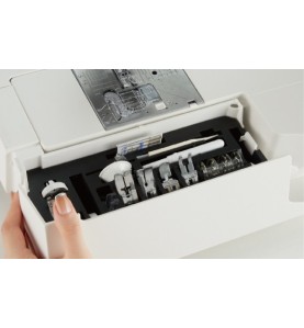 Machine à coudre JUKI HZL-UX8-S