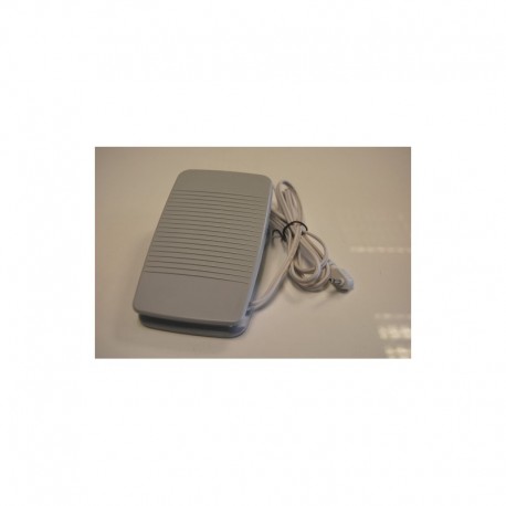 Pédale BROTHER Innovis 30, 35, 50 et 55 réf XD0501121