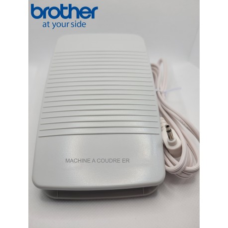 Pédale BROTHER Innovis 1100 et 1150 Inventio réf XZ5098001