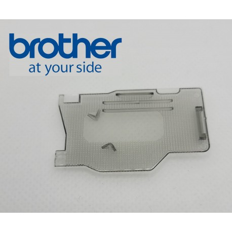 Couvercle de plaque aiguille BROTHER Innovis 2600 réf XG1887001
