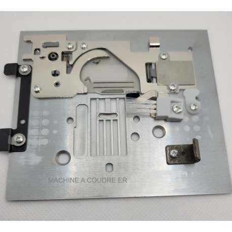 Plaque aiguille BROTHER Innovis XP1 et XP3 Luminaire réf XH1561001