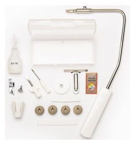 Machine à coudre JANOME HD9 Heavy Duty Professional + coffret Madei...