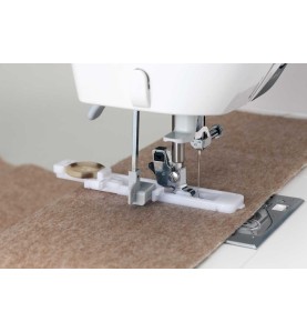 Machine à coudre JUKI HZL-G220 + sa table d'extension