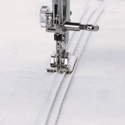 Pieds nervures ELNA 7 mm réf 200317021