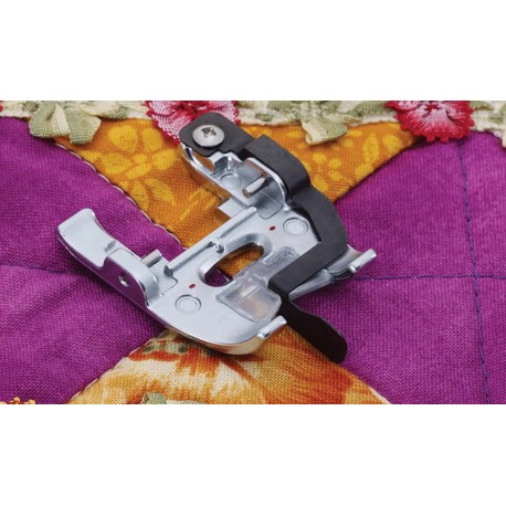 Semelle piqûre dans la couture double entraînement motorisé BROTHER F075