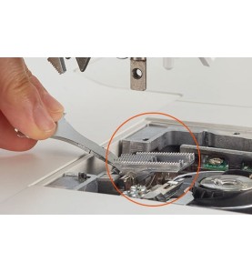 Machine à coudre JUKI HZL-NX7