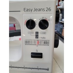 Machine à coudre JANOME EASY JEANS 26 + coffret Madeira offert
