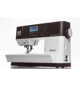 Machine à coudre et à broder PFAFF CREATIVE AMBITION 640 - 2 % de r...