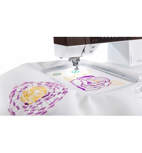 Machine à coudre et à broder PFAFF CREATIVE AMBITION 640 - 2 % de r...