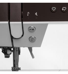 Machine à coudre et à broder PFAFF CREATIVE AMBITION 640 - 2 % de r...