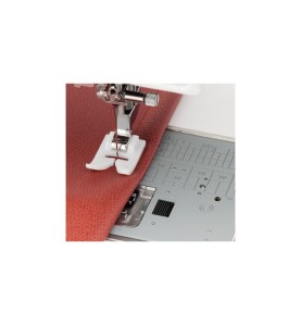 Pack plaque aiguille téflon + pied téflon JANOME 9 mm réf 202201005