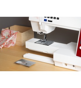 Machine à coudre ELNA EXCELLENCE 782