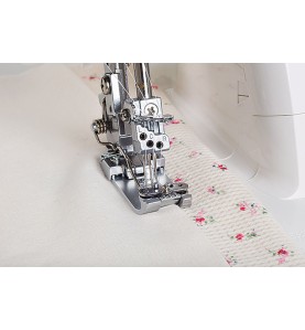 Recouvreuse JUKI MCS-1800 KIREI