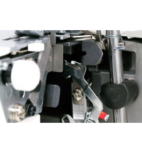 Surjeteuse JUKI MO-734DEN