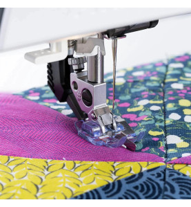 Pied dans la couture transparent PFAFF 821143096