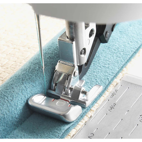 Pied passepoil très large PFAFF 820977096