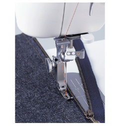 Pied articulé fermeture à glissière 3 mm JUKI TL réf A9842 D25 0A0 ...