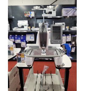 Machine à broder BROTHER PR1X Entrepreneur One + Meuble de rangemen...