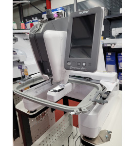 Machine à broder BROTHER PR1X Entrepreneur One + Meuble de rangemen...