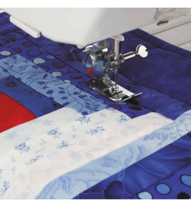 Pied avec guide central ELNA 7 mm réf 200341024