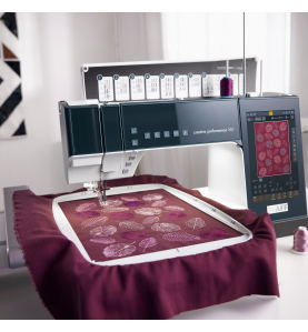 Machine à coudre et à broder PFAFF CREATIVE PERFORMANCE 950 - 2 % d...