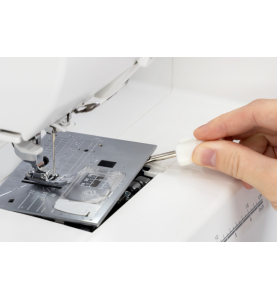 Machine à coudre et à broder JANOME Memory Craft 1000